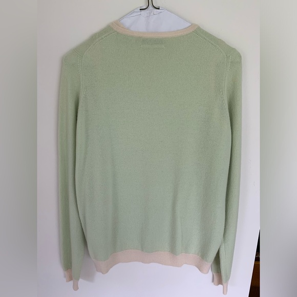 NM Cashmere Sweater Set - Picture 3 of 4